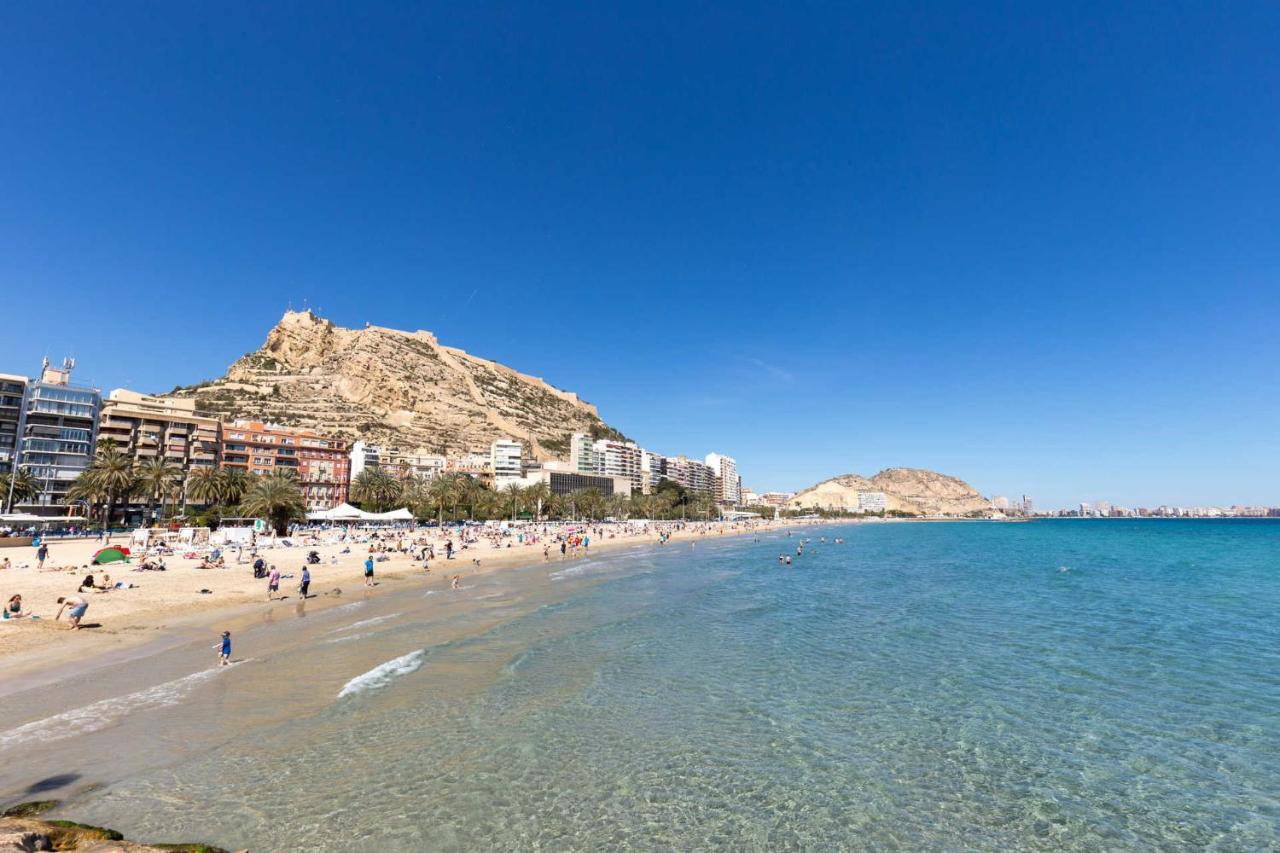 Alicante Colorful Center Bajo Apartment Bagian luar foto