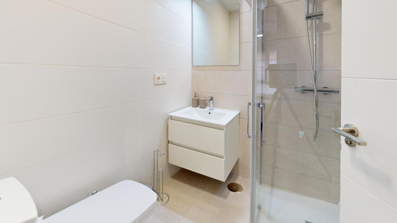 Alicante Colorful Center Bajo Apartment Bagian luar foto